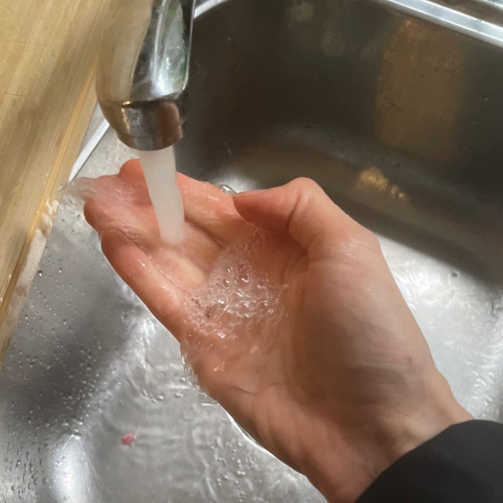 Conserving Beauty's InstaMelt™ Deep Exfoliating Day Dissolver wipes dissolving