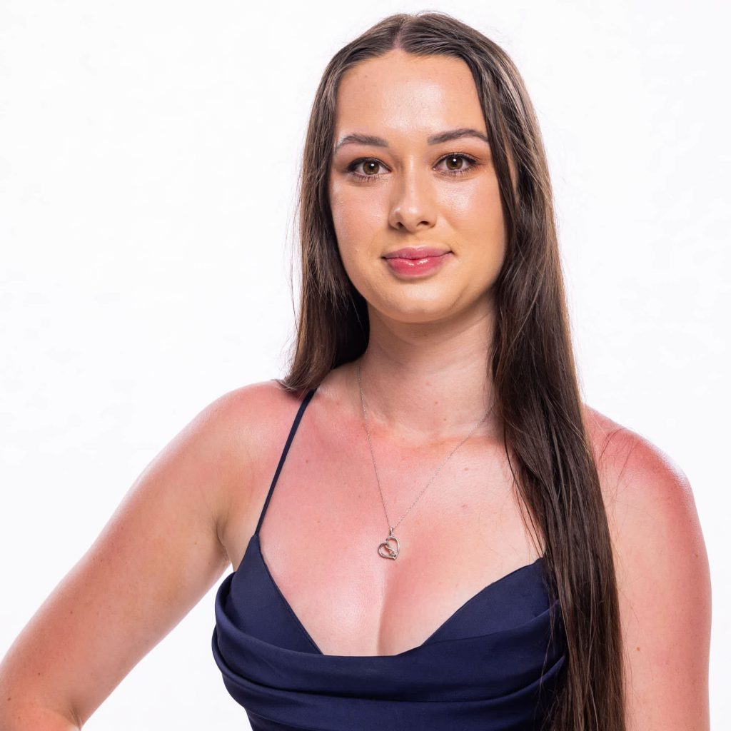 gabrielle farmer wants a wife 2022 harry ladies